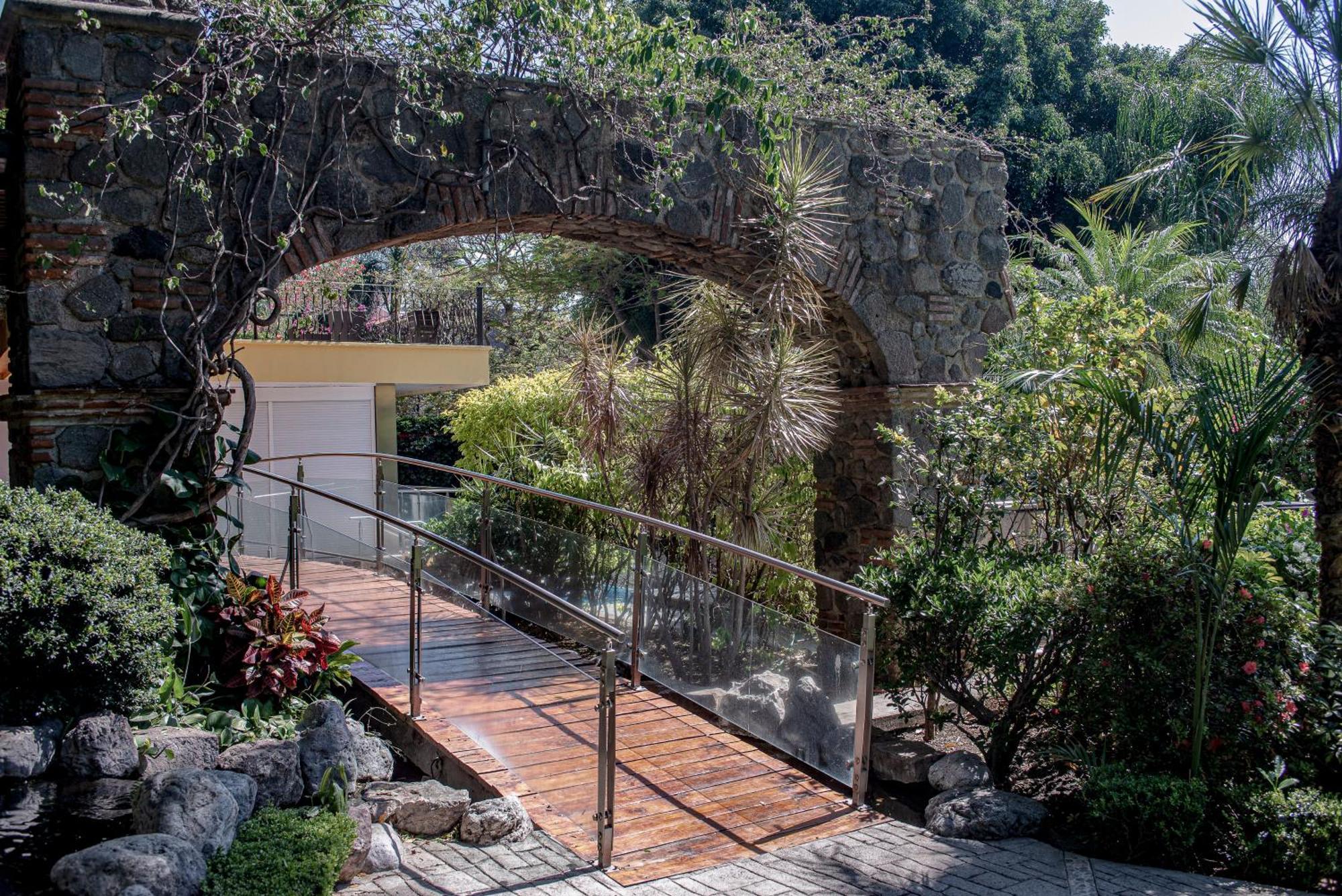Holiday Inn Cuernavaca By Ihg Exterior foto